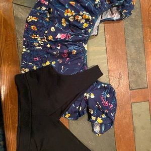 Two crop tops size M